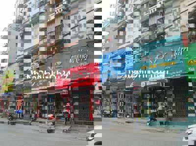 Chính chủ cần bán gấp nhà mặt Phố Chiến Thắng