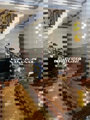 Chủ gửi bán gấp căn nhà gần Đại Học SP Đà Nẵng.Gần Chợ Hoà mỹ giá