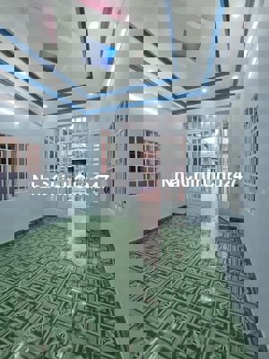 Chủ cần bán gấp căn nhà cấp 4 vị trí cực đẹp , hẻm xe, tải tránh nhau