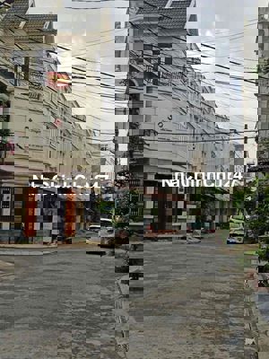 CHÍNH CHỦ,3 TẦNG NGAY QUẬN 9,4PN,4WC,ĐƯỜNG 10m Chỉ 6tỷ