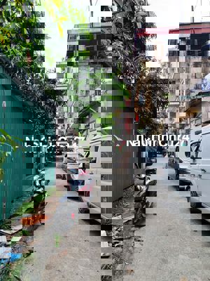 Chính chủ bán đất thổ cư phân lô,Ô tô tránh tại 896/10/3 Nguyễn Khoái