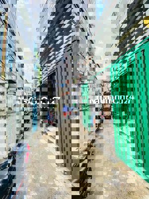 Nhà Mới Chính Chủ 3Lầu gần UBND Phú Định 3Pn&2Wc Hẻm 4m cách 50m ra MT