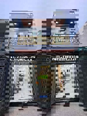 chính chủ bán nhà 4x8 lau y hình