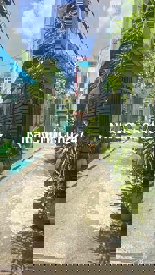 NHÀ HẺM XE HƠI VƯỜN LÀI-MỚI XÂY CHỦ NGỘP BÁN LỖ CHO NHANH