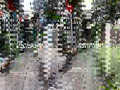 Chủ ngộp bán gấp nhà Hẻm 477 Âu Cơ giá siêu hấp dẫn