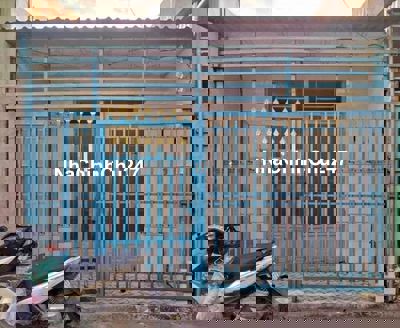 Bán nhà 61m2 vào ở ngay ! Giá 880tr Tân Xuân Hóc Môn Có SHR, Chủ Ngộp.