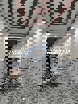 Chính Chủ - HXH Lê Trọng Tấn - DT 4x18m trệt 1 lầu 3pn 2wc