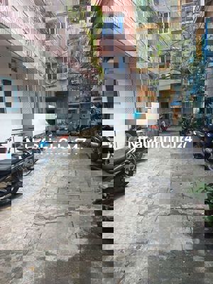 Chỉ 100tr /m Bán nhà chính chủ đi định cư , nên phải bán gấp. 62m 4p