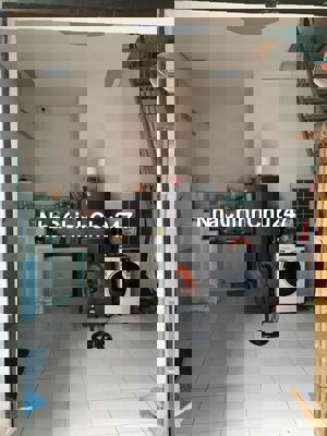 bán nhà chính chủ trung tâm quận 9