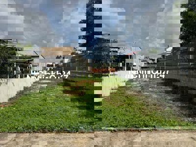 CHỦ NGỘP GỬI BÁN NHANH LÔ ĐẤT NGAY TT CỦ CHI 458M2. GIÁ BÁN 650 TRIỆU