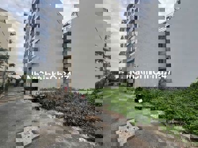 Chủ cần bán lô đất hẻm xe 6m sát mặt tiền đường giá 5,5ty