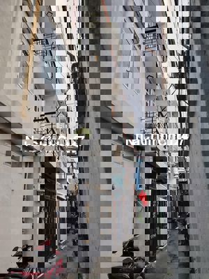 Chính chủ bán nhà nguyên căn hẻm 70 Nguyễn Du, P. Hải Châu, ĐN