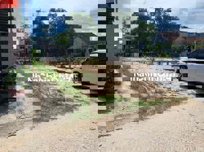 Chính chủ bán đất thổ cư 88m2 hẻm xe hơi gần Điện Ngọc