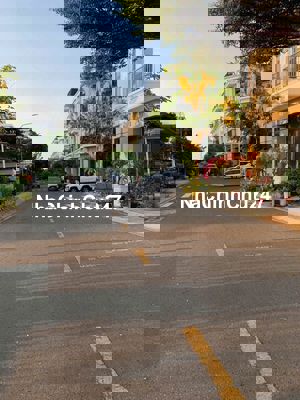 Bán nhà chính chủ gần chợ Gò Đen