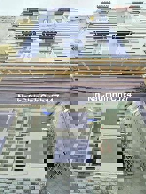 🔥🔥🔥Nhà bán chính chủ 2 lầu, gần chợ trường học🔥🔥🔥