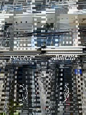 nhà chính chủ đang ở hẻm ô tô thông 4 tầng