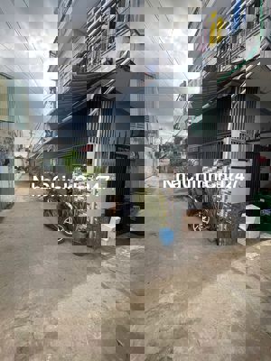 Chính chủ bán nhà DT:4x8m2 giá1tỳ 55,1lầu,lửng,Tam Phú,Tam bình TĐ