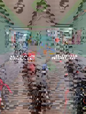 NHÀ BÁN CHÍNH CHỦ P4 Q8- 28M2- 2 TẦNG- SHR K QUY HOẠCH- CHỈ 2 TỶ XÍU