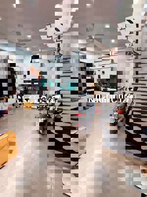 CHÍNH CHỦ CẦN BÁN - NHÀ VŨ TÔNG PHAN DT 30M GIÁ NHỈNH 6 TỶ