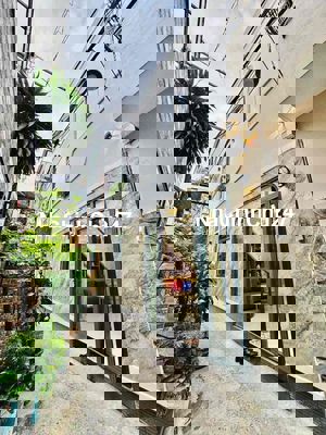 Chủ gấp bán căn nhà tại Bình Thạnh