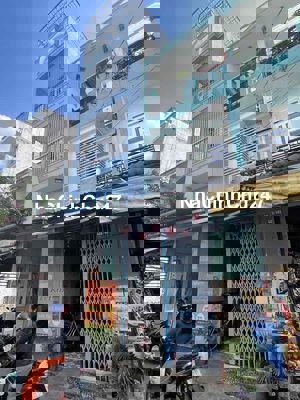 CHỦ BÁN GẤP NHÀ TRUNG TÂM TÂN BÌNH-3TẦNG XE HƠI ĐẬU CỬA-NHỈNH 4 ĐỒNG