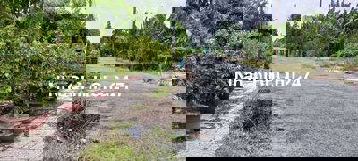 Chủ kẹt cần bán đất