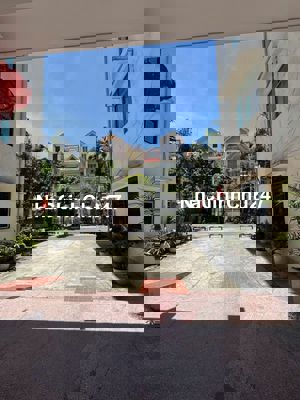 Chính chủ bánchung cư lô góc thoáng XaLaCầu Bươu. Hà Đông 70m có 2 ngủ