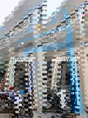 Chính chủ bán gấp, nhà 36m2, 2 phòng ngủ, Hóc Môn