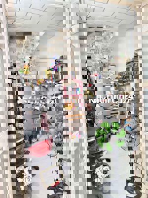 Chính chủ bán nhà sát mặt đường dưới 1tỷ làm sổ được