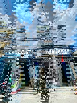 Chính chủ bán nhà hẻm biệt thự 8m Tân Trụ, Tân Bình sát sân bay