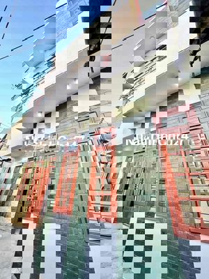 bán nhà chính chủ sau mặt tiền