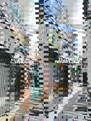 Nhà 1 đời chủ, P10 Tân Bình,