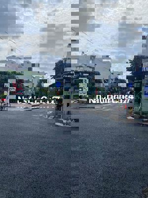 Chủ kẹt bán gấp MTKD vải đường Phú Thọ Hoà. Dt 4m x 18m. Nhà 4 tấm