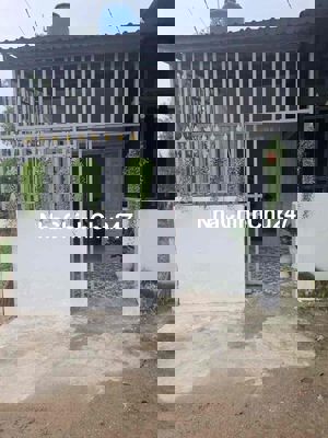 tôi chính chủ bán căn 5x17met giá 330tr