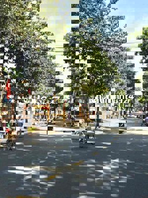 Bán Nhà 1 Trệt Lầu Nằm Bên Trường Học Đông Hoà - Dĩ An Giá Chính Chủ