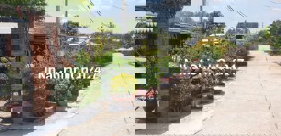 CHÍNH CHỦ CẦN BÁN 10x20m (100% Thổ Cư) sổ hồng mặt tiền Nguyễn Thị He