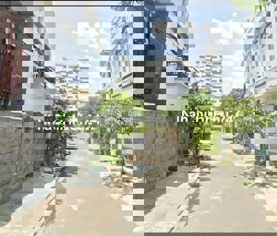 Chính chủ bán biệt thự Song Hành Phước Long B, 140m2 giá 13.45 tỷ