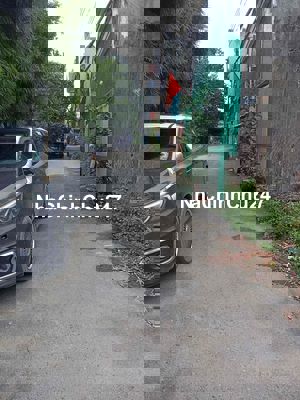 Chính chủ gửi bán lô đất thổ cư 2 mặt tiền đường , SHR