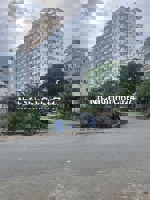 Chính chủ bán căn Hộ 3pn+2wc bal+logia. 3,5 tỷ.Bình tân