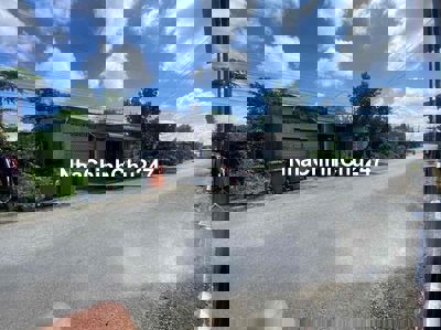 TÔI CHÍNH CHỦ CẦN BÁN GẤP NHÀ VỊ TRÍ KDC ĐẸP ĐƯỜNG XE TẢI NỘI BỘ