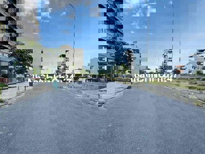 Chủ bán cặp đất FPT B2.118, B2.124, B2.119, lô đẹp xây căn hộ.