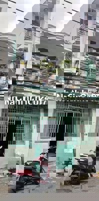 Chính chủ cần bán 1 trệt 1 lầu4.3x10.5,hẻm nhựa 6m gần cv nước Đầm Sen