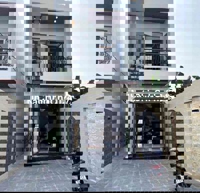 Chính Chủ Bán Nhà Như Hình Giá 809tr, Nằm Khu Vực Tân Túc Bình Chánh