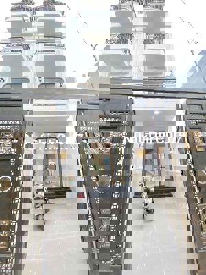 chủ kẹt cần bán nhà mới ngay đường số 11, Trường Thọ. DTSD 185,5m2 SHR