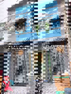 ✨️✨️ Nhà Đẹp Q7 Chính Chủ Ở Liền ✨️✨️