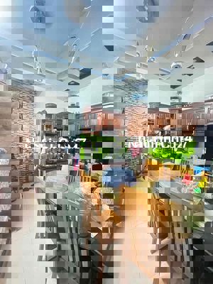 NHÀ CHÍNH CHỦ CẦN BÁN GẤP