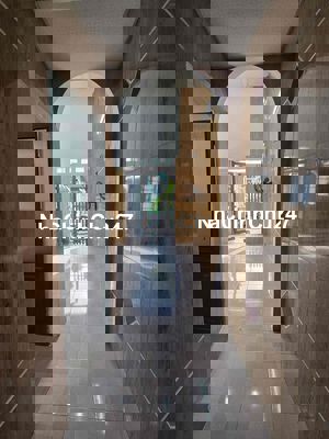 Chính chủ bán nhà trường chinh 956 giá chỉ 2ti3 TL