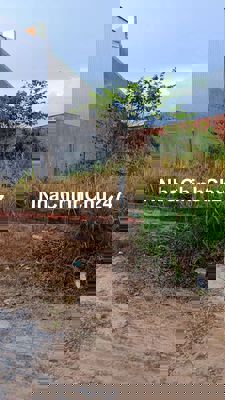Tôi cần bán miếng đất thổ cư full  chính chủ dt 5×19m