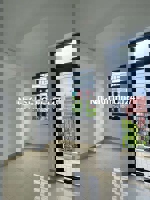 Gấp gấp chủ hạ giá bán căn mặt tiền Lê Tấn Trung