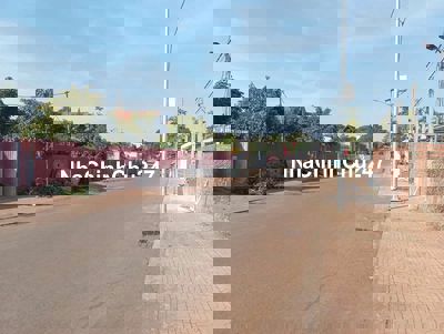 Chính chủ_thị trấn Krong Năng 15 m đường_1 km ra ngã tư huyện